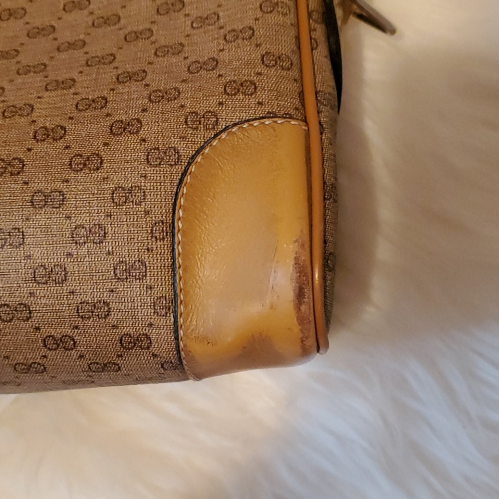 Vintage Gucci Crossbody Clutch ❤️ - Picture 10 of 15